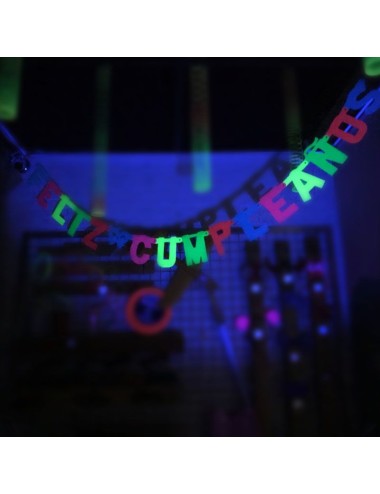 guirnalda neón feliz cumpleaños