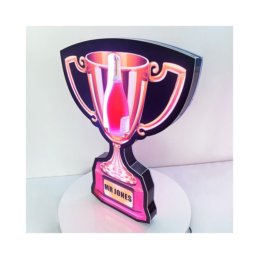 trofeo luminoso botellas