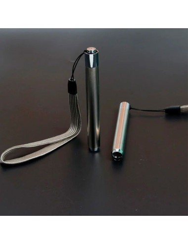 Linterna ultravioleta